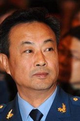 王天水（杨树泉饰演）