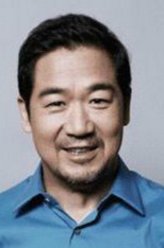 圆真(成昆)（张国立饰演）