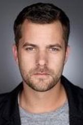 Cole Lockhart（乔舒亚·杰克逊饰演）